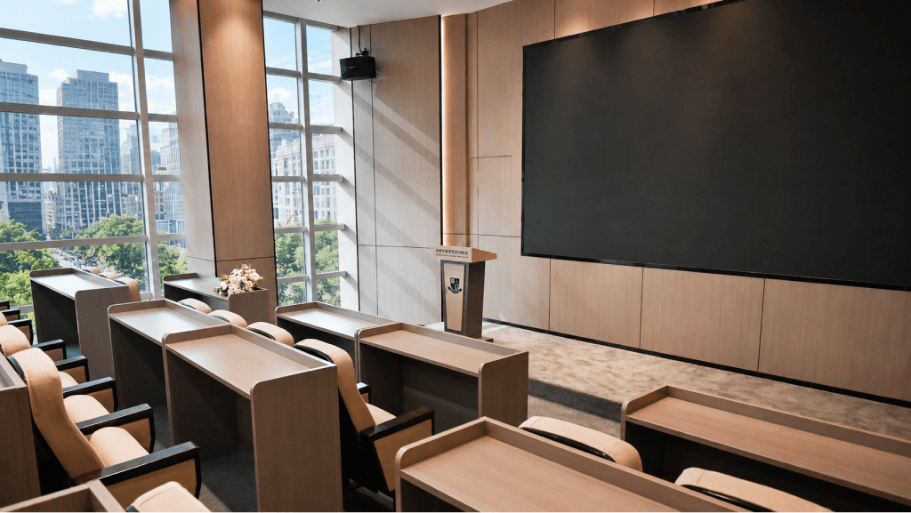 Apex Preparatory Academy 阶梯讲堂